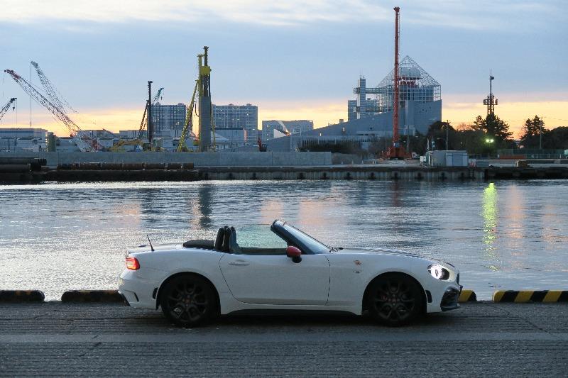 Abarth 124 Spider