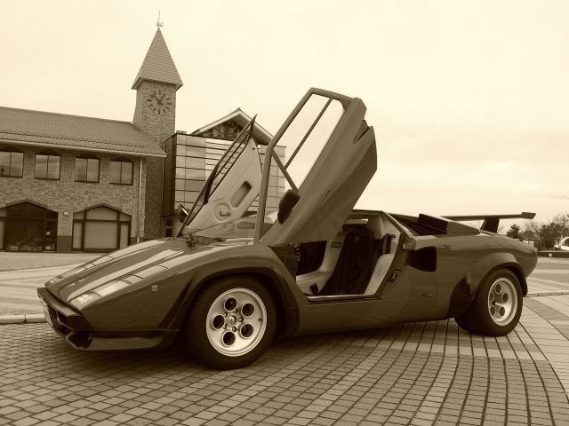 Countach LP5000 QV