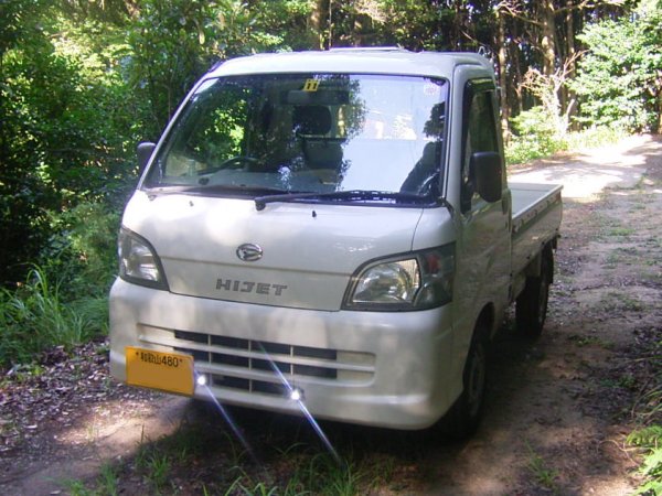 ついでにヘッド・ウインカーランプ以外を自作LED電球に交換しました。