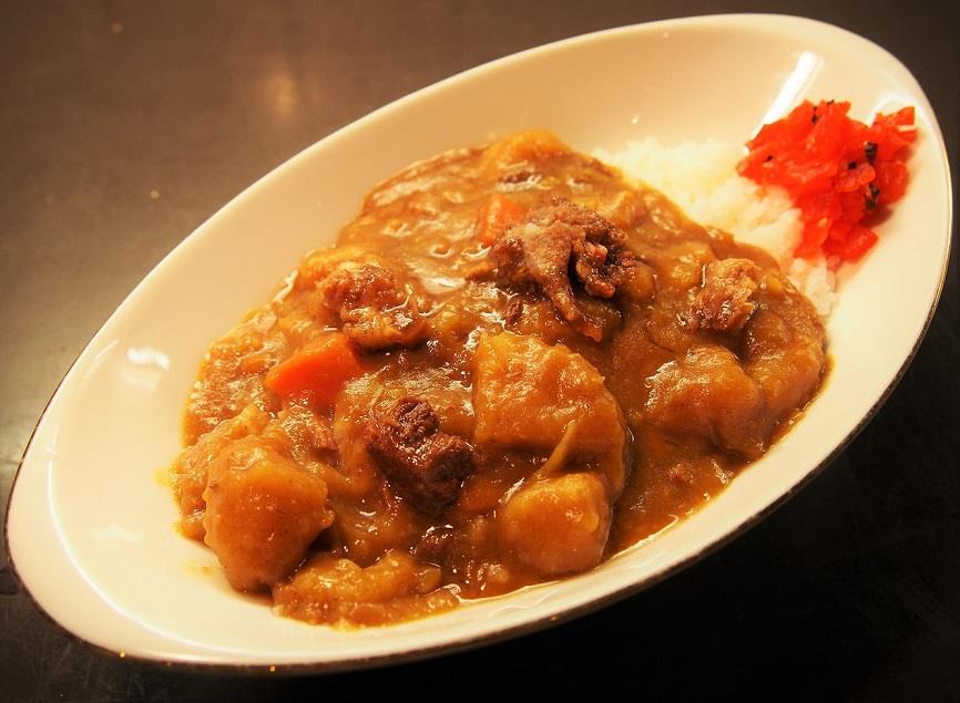 牛すじカレー_こんぴら亭.jpg