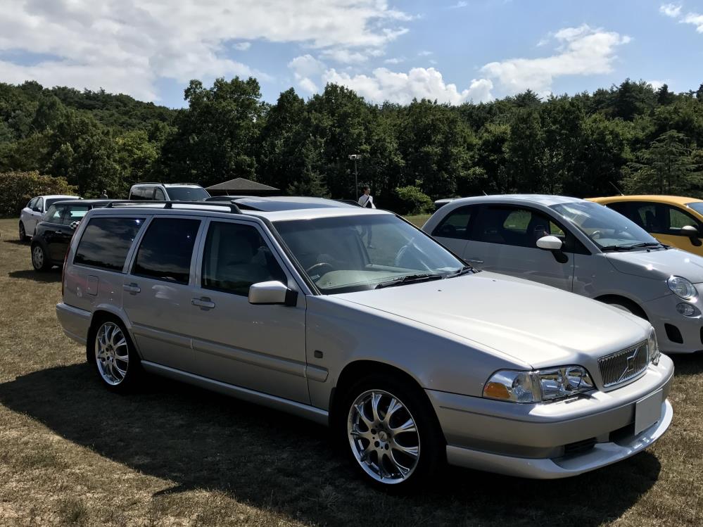 v70