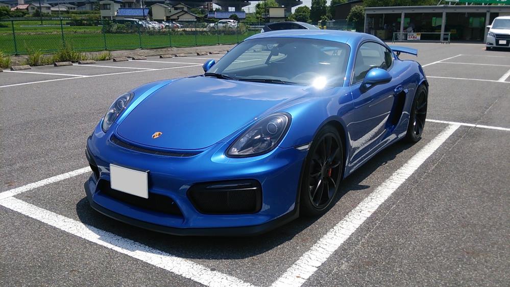 Porsche GT4(type 981)