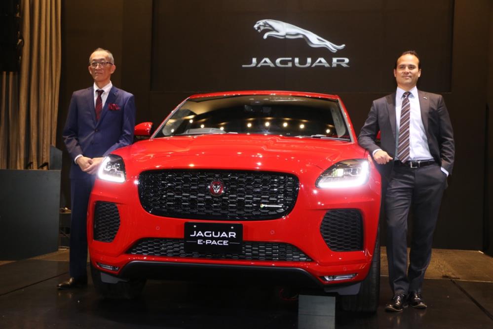 938_jaguar_e-pace_01.jpg