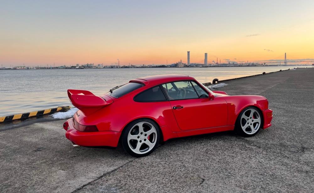 POR真理教 営業車