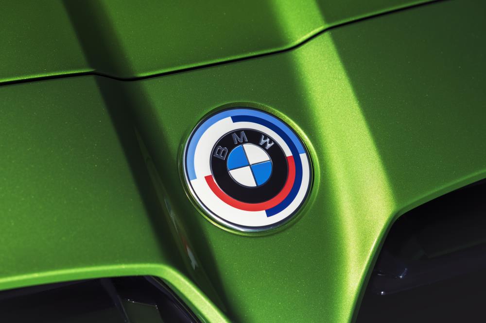 P90445339_highRes_bmw-m-emblem-11-2021.jpg