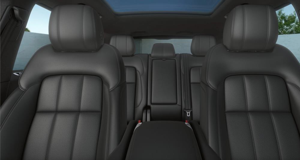 RANGE ROVER SPORT HSE DYNAMIC BLACK  EDITION_09.jpg