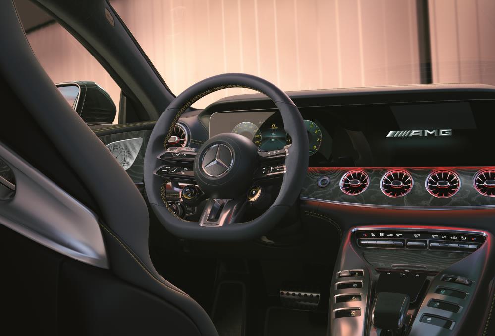 gt534matic-interior-3.jpg