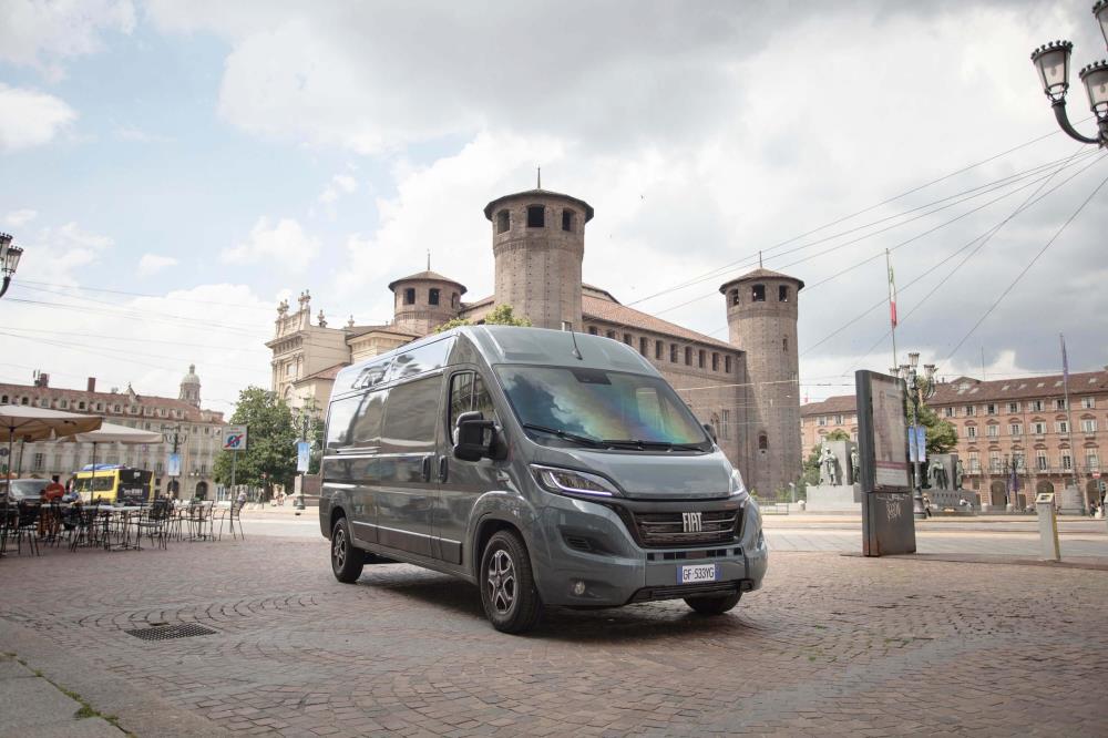 01_New-Ducato_Exteriors-scaled.jpg