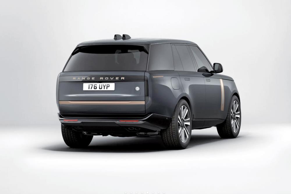 RR SV LE_SERENITY_PHEV P510e_ヴァレジネブルー_2.jpg