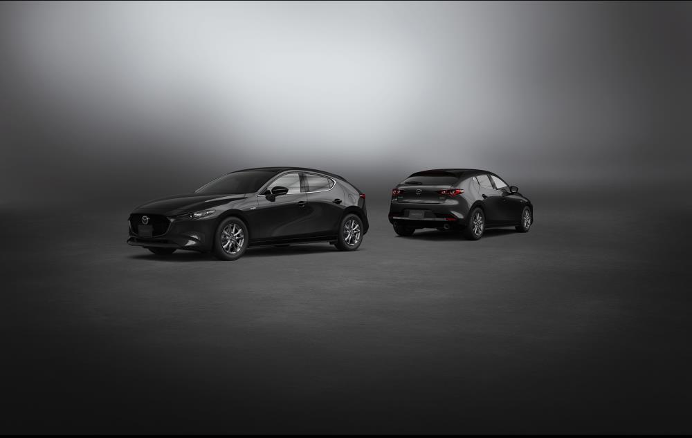 11.mazda3_fb_x_smart_edition_l.jpg