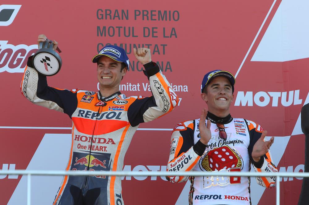 18Valencia17_MOTOGP_MgpREPSOL_GV7R9314.jpg