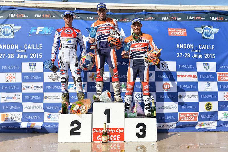 RepsolHondaTeam_r5_d1_Podium_0055_FIM-G2FMedia.jpg